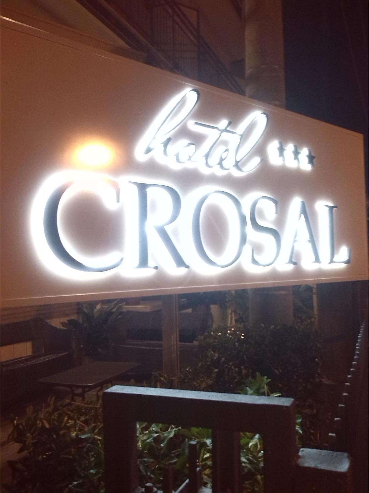 Hotel Crosal Римини Экстерьер фото