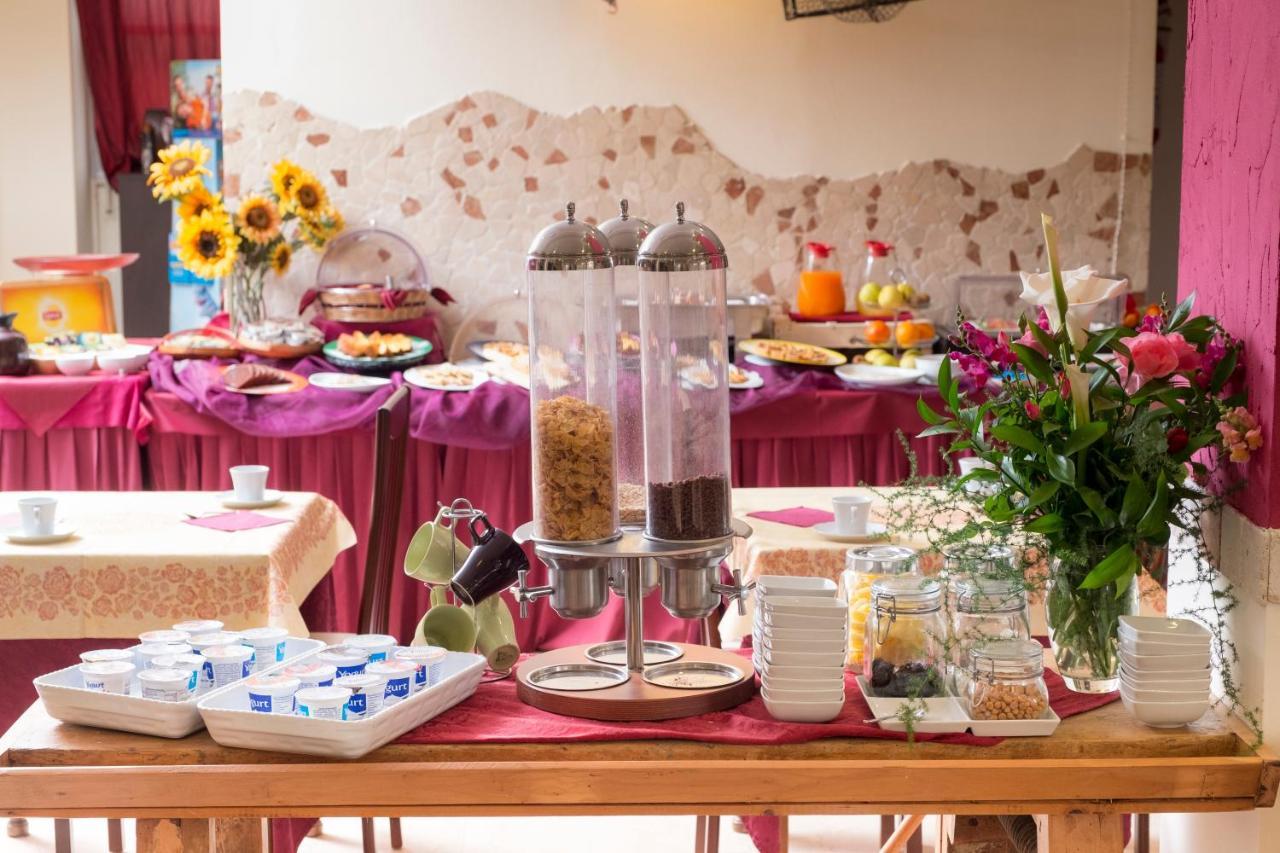 Hotel Crosal Римини Экстерьер фото